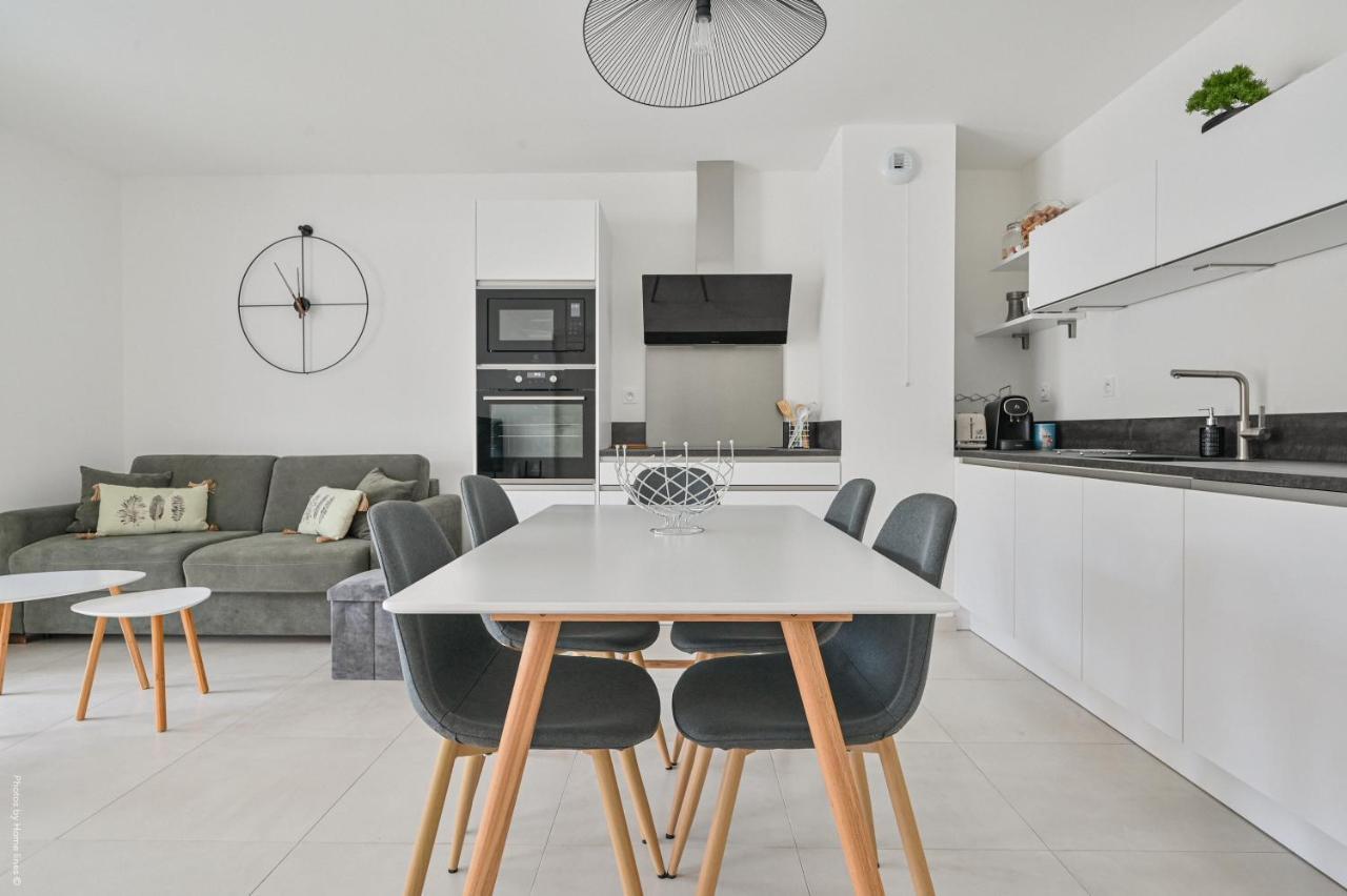 T4 Neuf - Jardin-Terrasse Et Piscine - Acces Direct Plages Et Centre Village - App C 12 Saint-Cyr-sur-Mer Εξωτερικό φωτογραφία